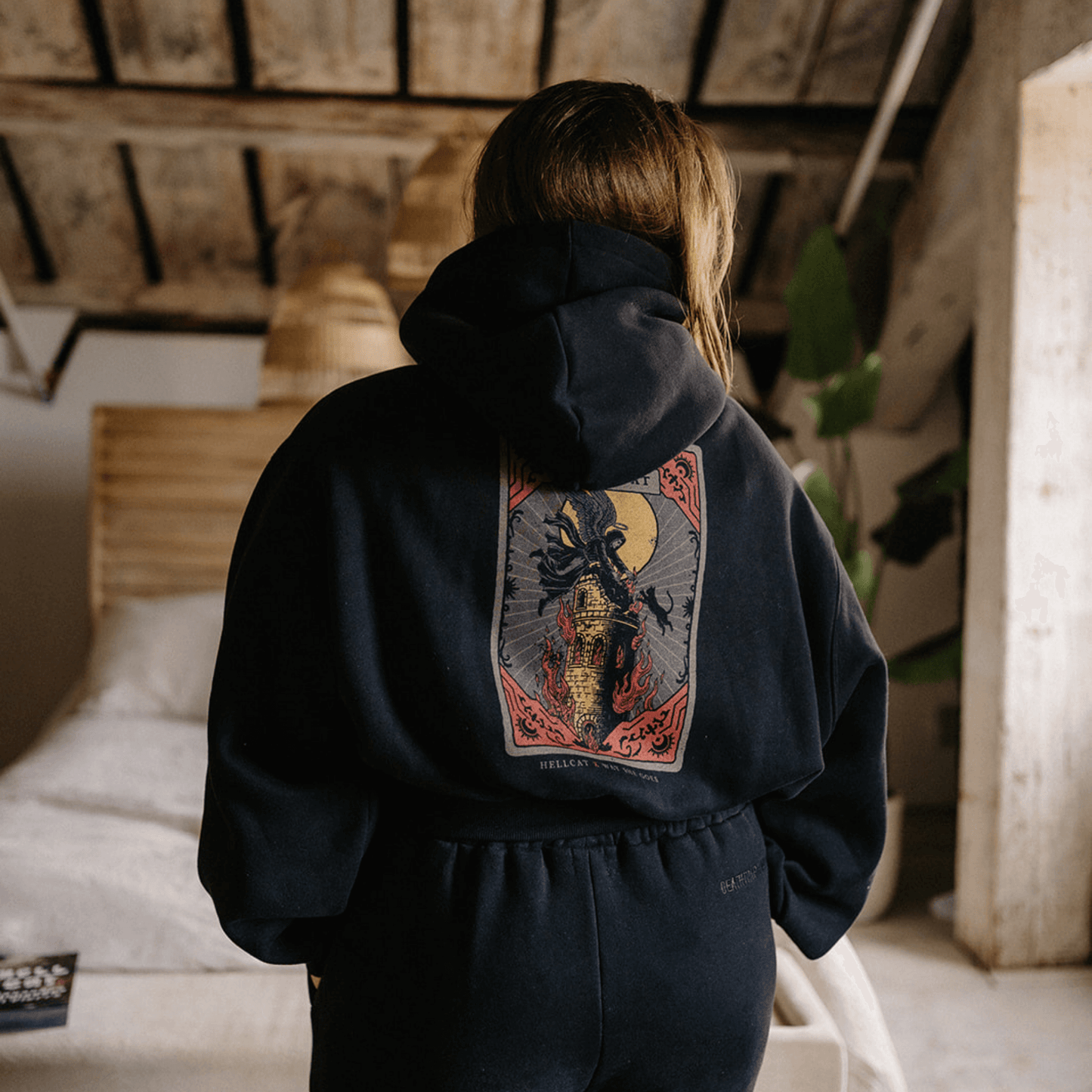 PRE-ORDER Hell Cat - Cropped Hoodie