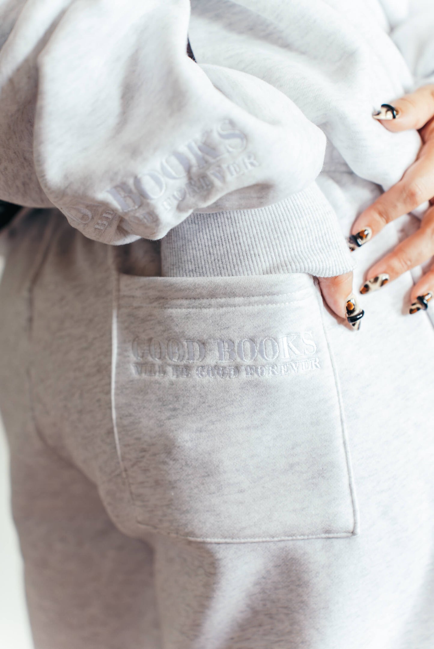 PRE-ORDER Kris & Mads Wide-leg Sweatpants