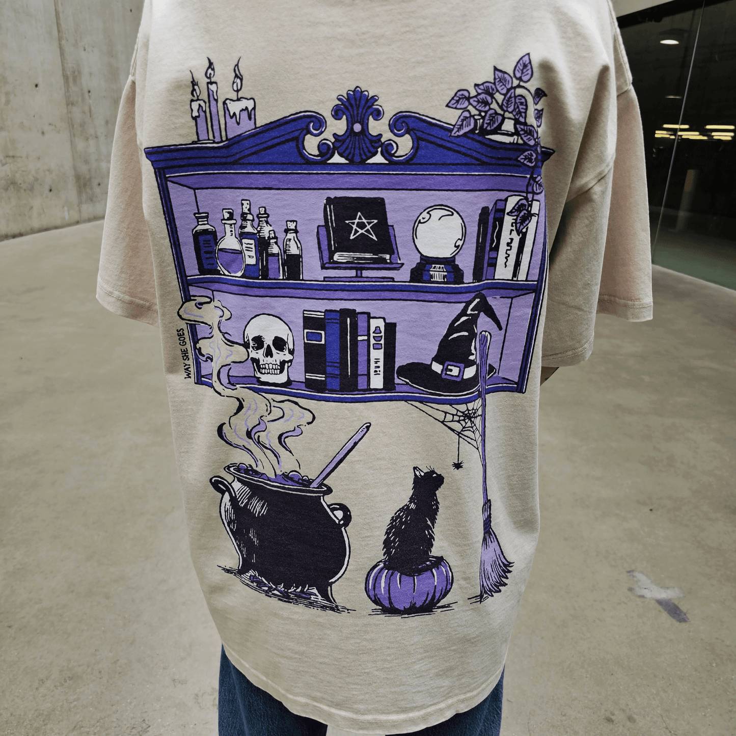 Witches Library Vintage Oversized Tee