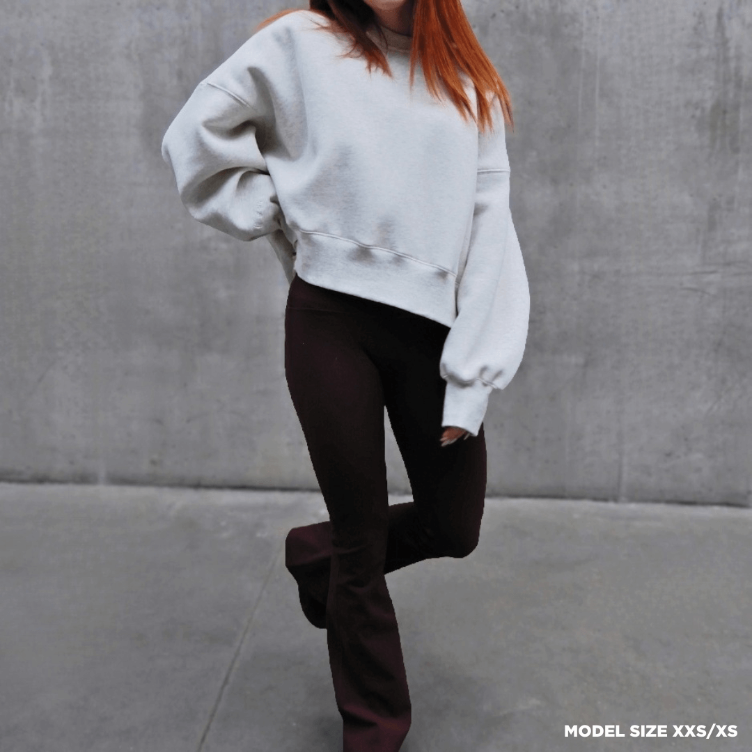 Everyday Flare Leggings image 6